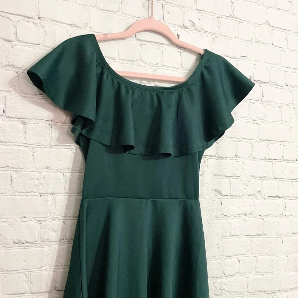 Hunter Green Ruffle Sleeveless Mini Dress Size Small - Picture 3 of 6